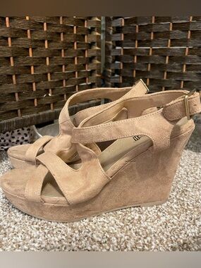 Brash Tan Suede Wedge Sandals